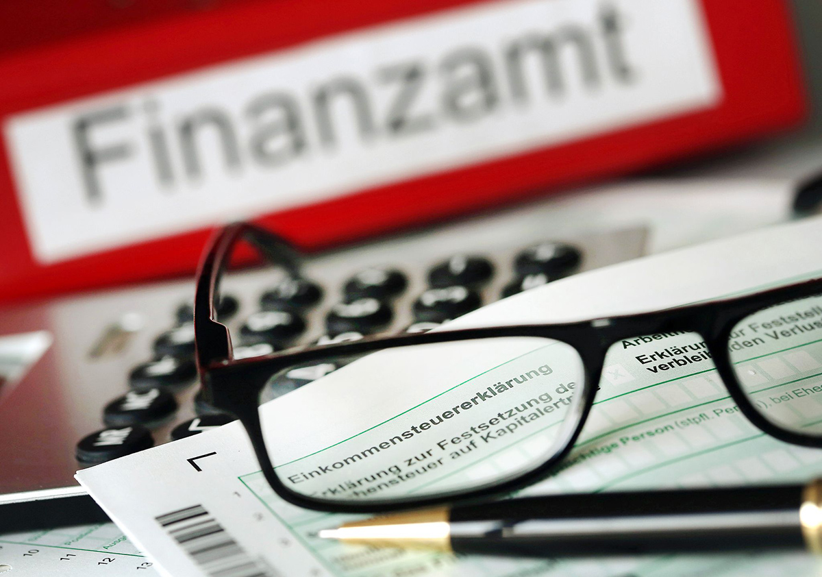 Finanzminister wirbt: So spannend ist Finanzverwaltung. Foto: Oliver Berg/dpa