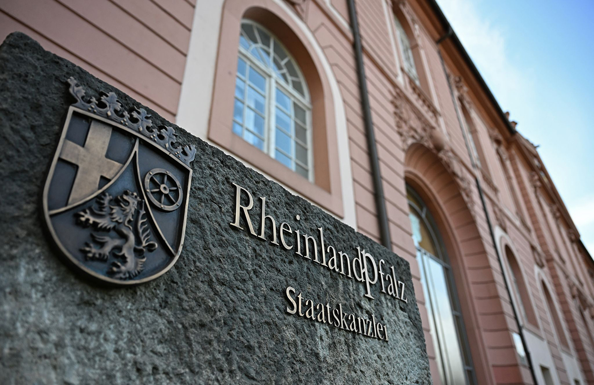 Rheinland-Pfalz setzt auf KI: Effizienter Arbeiten in der Landesregierung