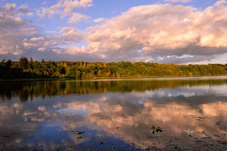 Der Dreifelder Weiher (Foto: Harry Neumann/NI)
