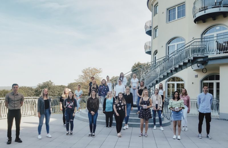 Die examinierten Pflegekrfte. Fotos: privat