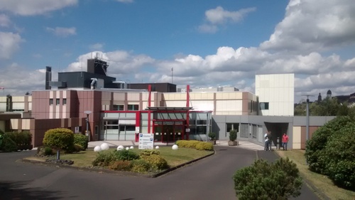 ber positive Entwicklungen im DRK-Krankenhaus informierte das Direktorium Stadtbrgermeister Stefan Leukel und Kuratoriumsmitglied Karl-Heinz Boll bei einem Ortstermin. (Foto: privat)