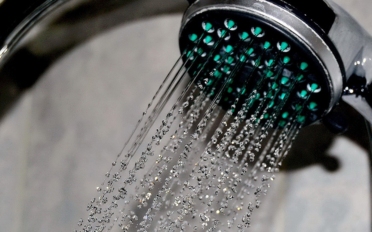 Der Warmwasserverbrauch kann deutlich eingespart werden. (Symbolbild: Pixabay)