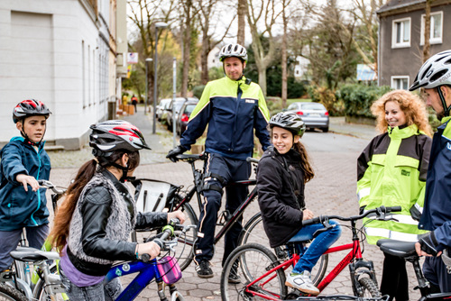 Vor der Fahrradprfung sollten Kinder nicht unbegleitet mit dem Rad im ffentlichen Verkehrsbereich unterwegs sein. (Foto: Deutscher Verkehrssicherheitsrat e. V., Bonn)