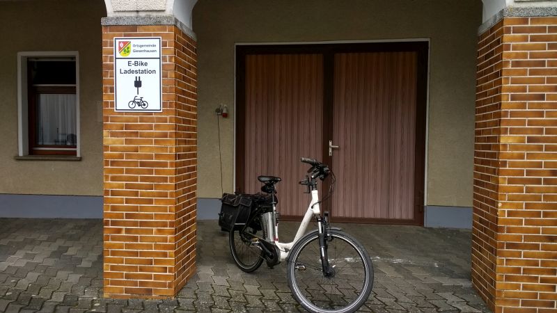 E-Bike Ladestation am Dorfgemeinschaftshaus Giesenhausen