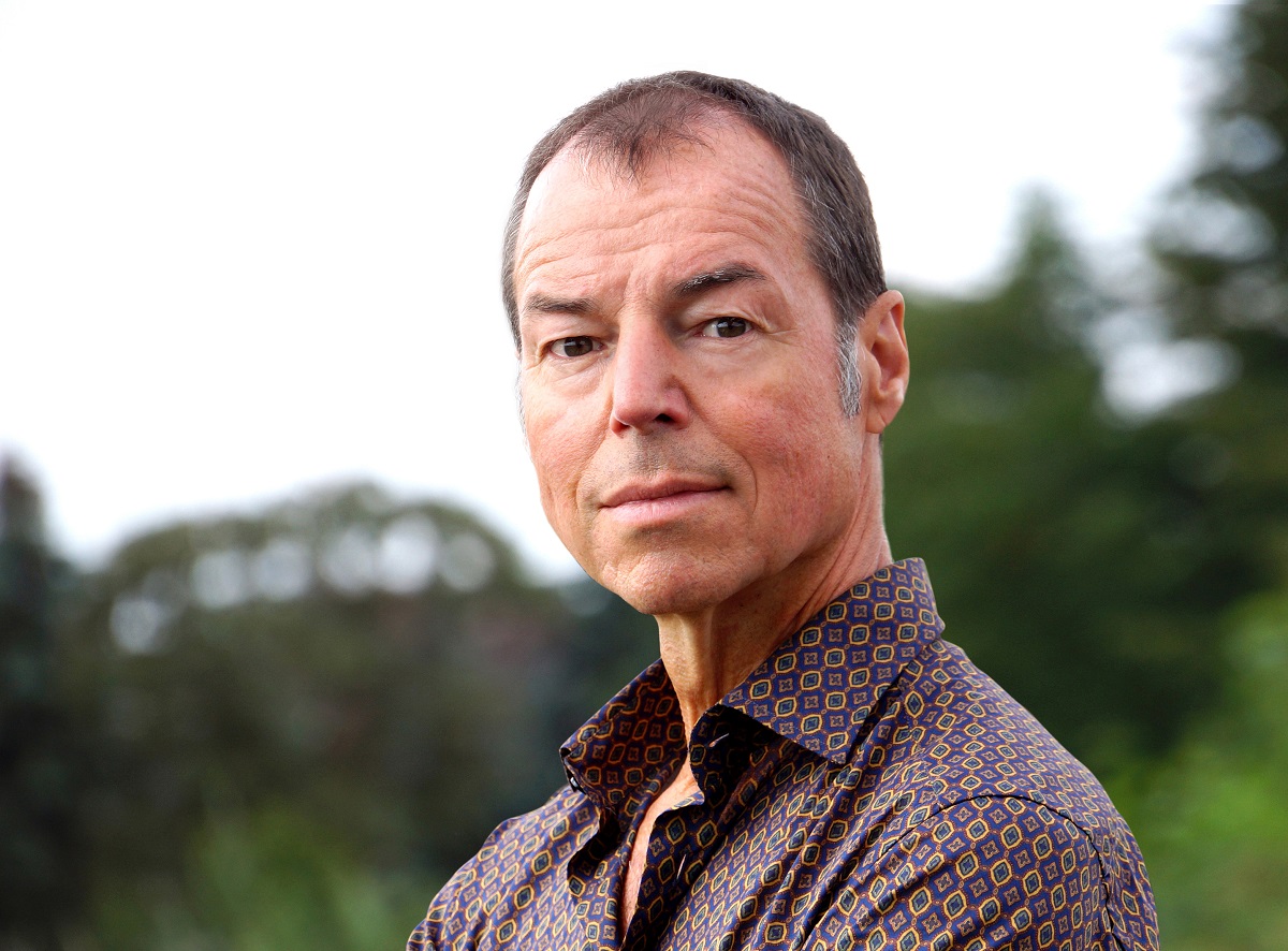 Horst Eckert besucht wieder den Westerwald. Die Lesung findet am Donnerstag, 2. Juni, in der Alten Schmiede des Stffel-Parks in Enspel statt. (Foto: Kathie Wewer)