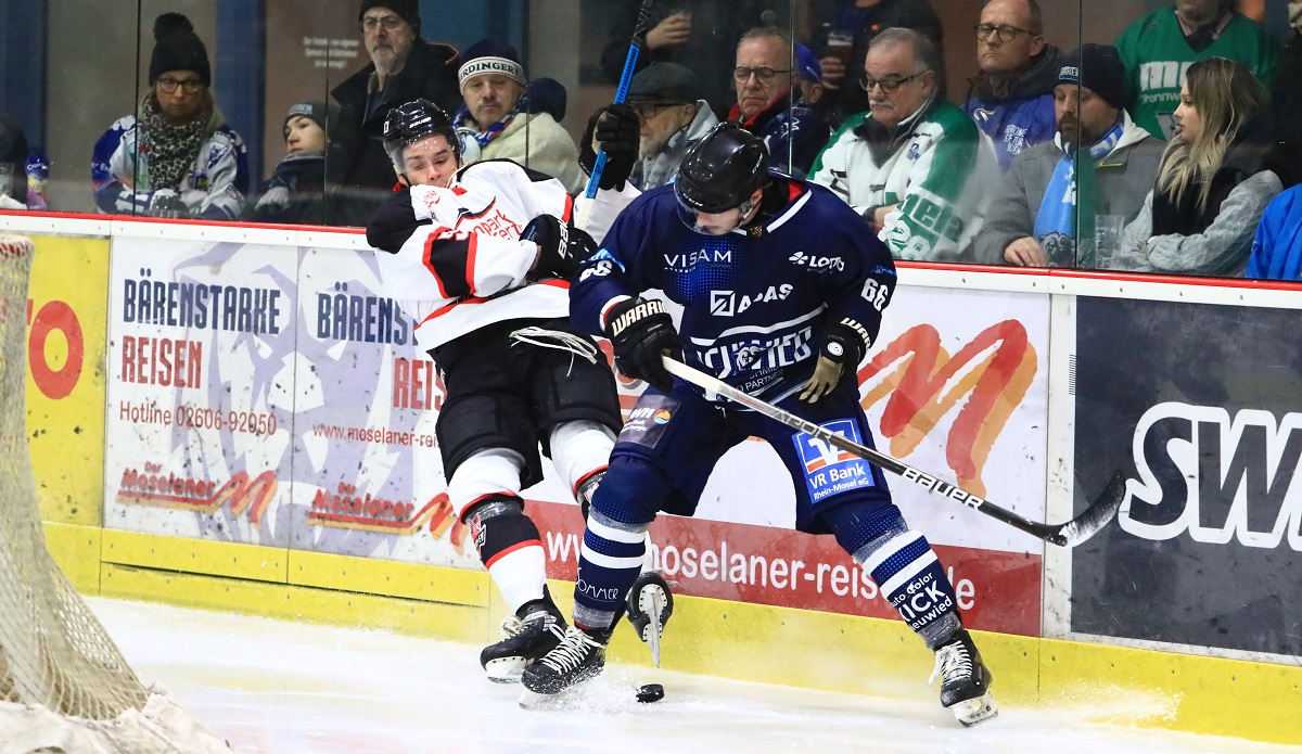 Fr Neuwieds Neuzugang Tim Cornelissen endete sein erster Einsatz im Bren-Trikot schon in der 39. Minute. Er erhielt nach einem Bandencheck eine Spieldauer-Disziplinarstrafe. (Foto: privat)