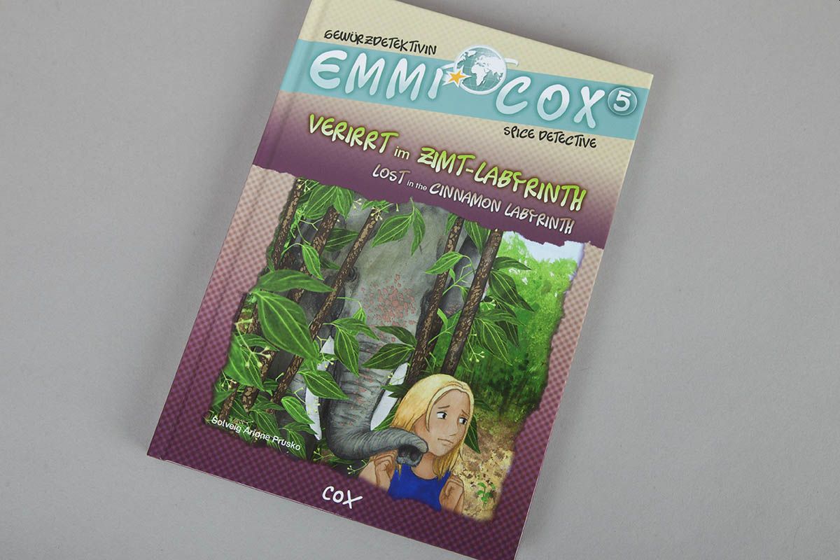 Buchtipp: "Gewürzdetektivin Emmi Cox verirrt im Zimt-Labyrinth" von Solveig Ariane Prusko