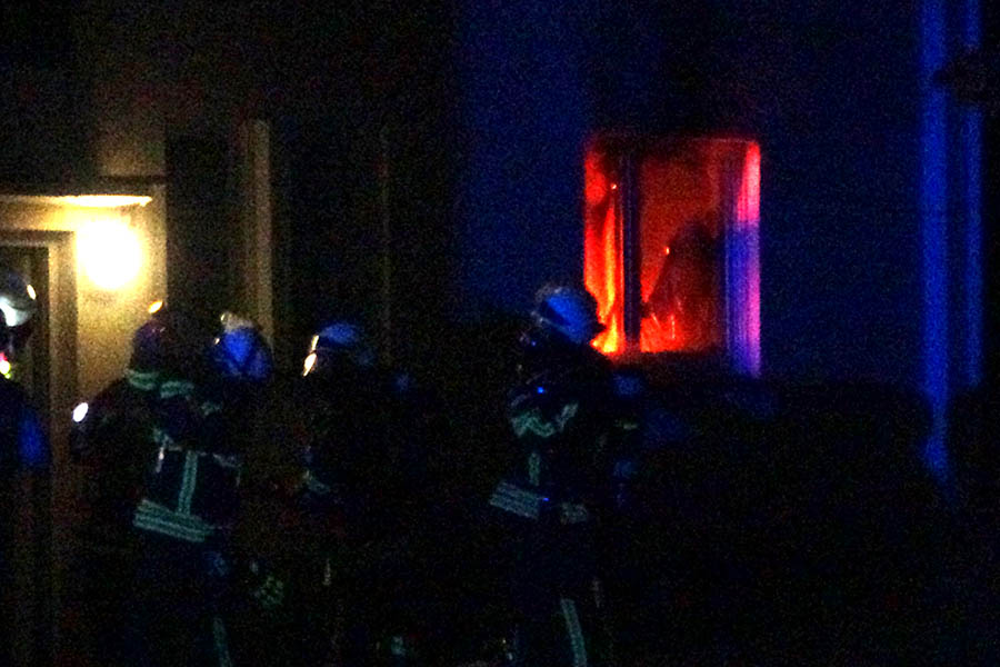 Brand in Mehrfamilienhaus in Engers - zwei Verletzte