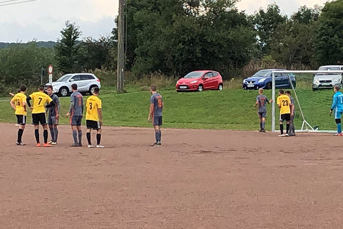 Die erste Mannschaft spielte in Niederrobach. Foto: Verein