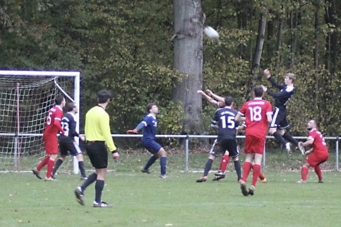 Szene aus dem Spiel gegen Hundsangen. Foto: Verein