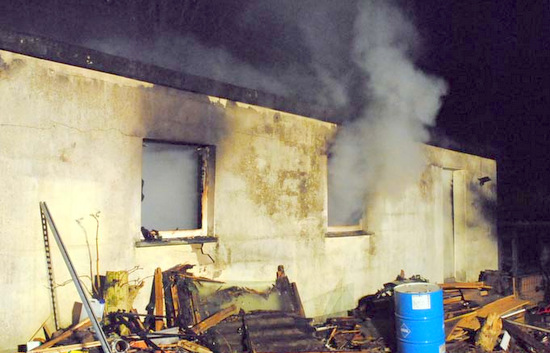 Garage in Werkhausen fiel den Flammen zum Opfer 