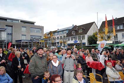 Herbstfashion in Altenkirchen lockte die Besucher