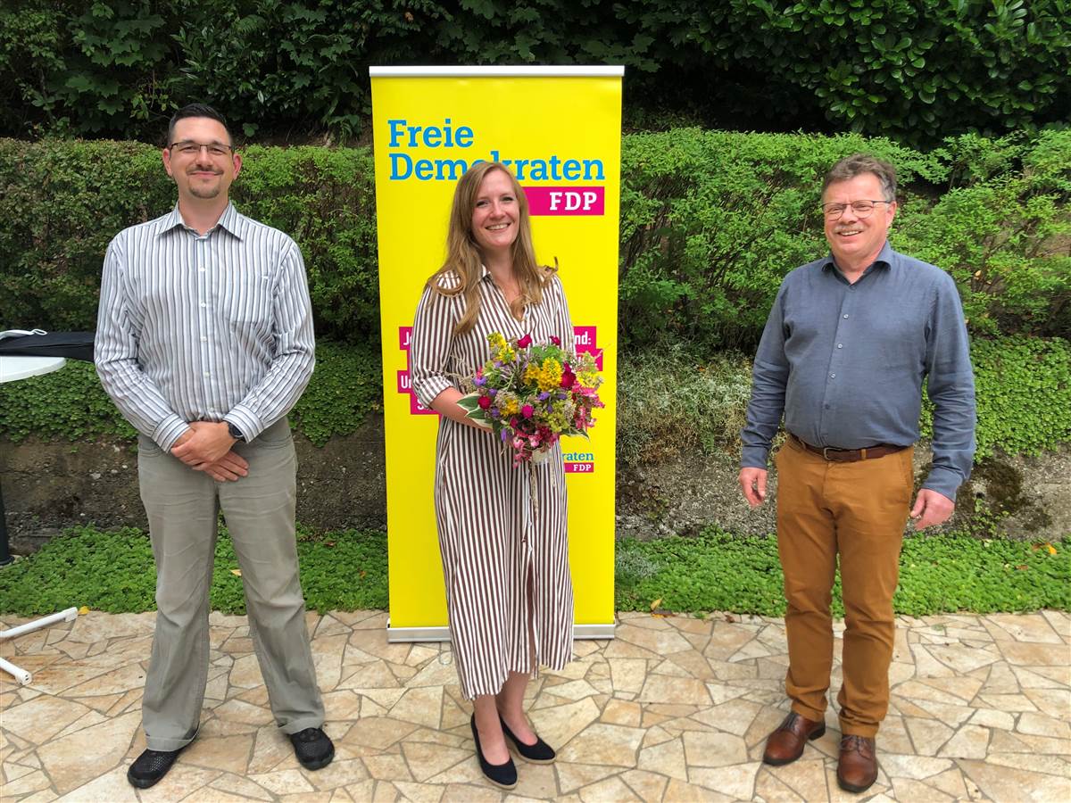 FDP Kirchen: Stephanie Rausch neue Vorsitzende  Dank an Vorgnger