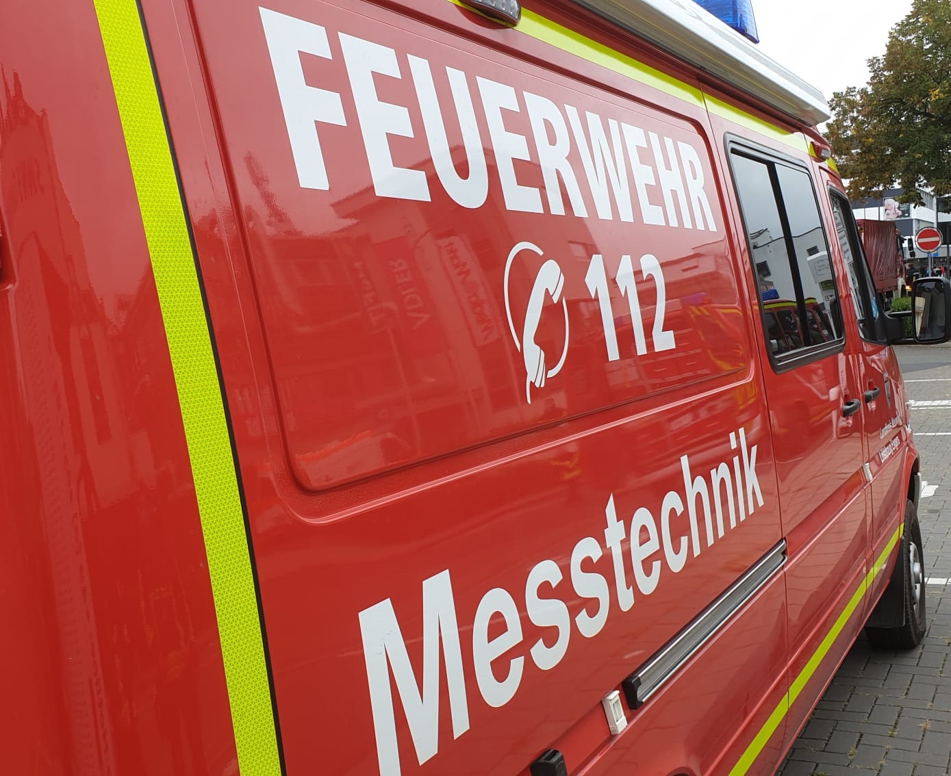 Einbrecher sgen Gasleitung an - Groeinsatz fr Feuerwehr