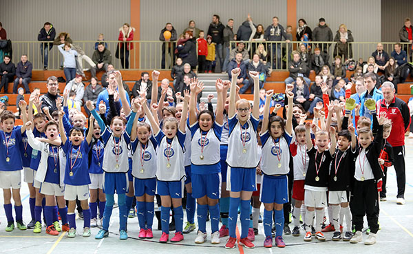 FFC Neuwied nutzt letzten Spieltag um Kinder stark zu machen