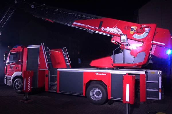 Feuerwehr Bad Marienberg erhlt neue Drehleiter