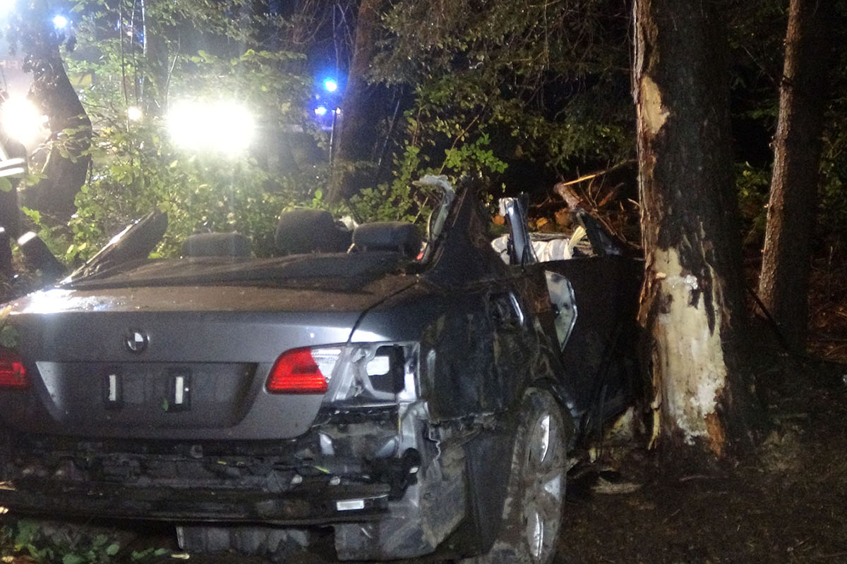 Schwerer Unfall bei Steimel - BMW landet im Wald