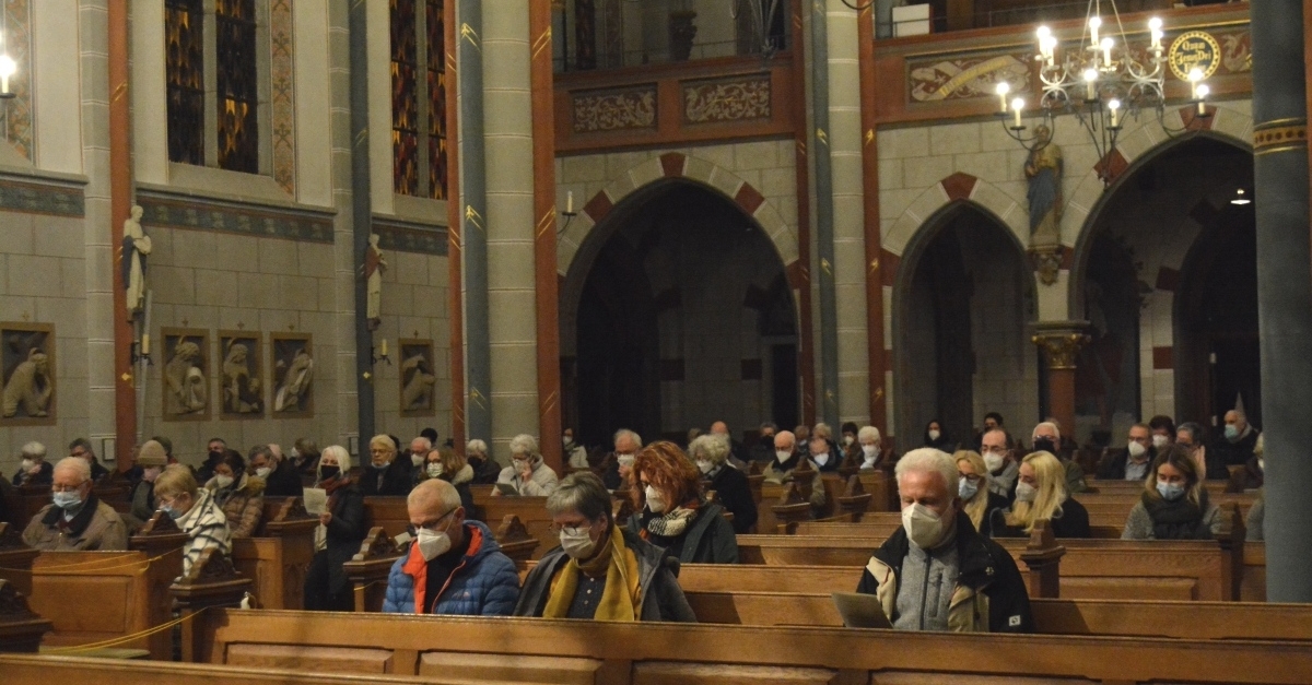 Eindruck vom ersten Kirchener Friedengebet. (Foto: tt)