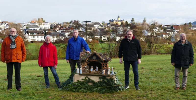 Foto-Collage: von links: Reiner Melsbach, Kurt Heibel, Robert Stephan, Peter Dick, Guido Hagemeyer, es fehlt: Marvin Kexel. Fotos: Filmclub Montabaur