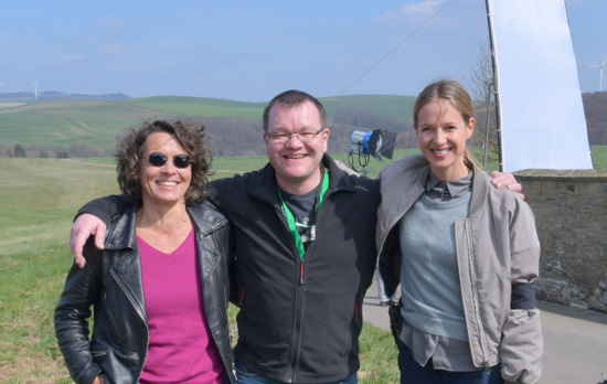 Christian Stock aus Betzdorf traf Ulrike Folkerts (links) und Lisa Bitter beim Tatort. (Foto: SWR/Uwe Riehm)