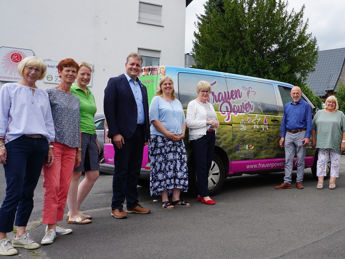 FrauenpowerBus machte Halt in Rennerod