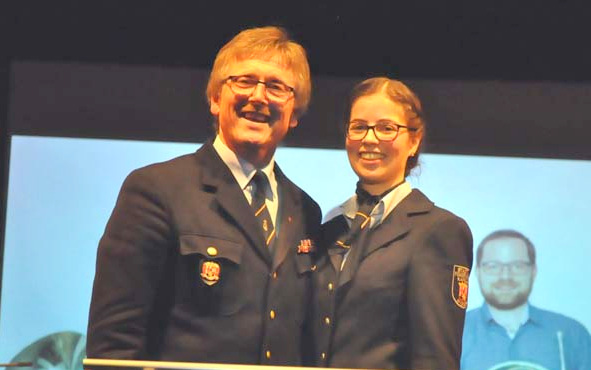 Kapellmeister Christoph Becker und Moderatorin Luisa Fischer unterhielten die Gste bestens. (Foto: kk)