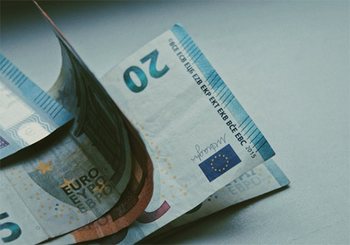 Klarer Wandel: Verabschieden sich die Deutschen langsam vom Bargeld?