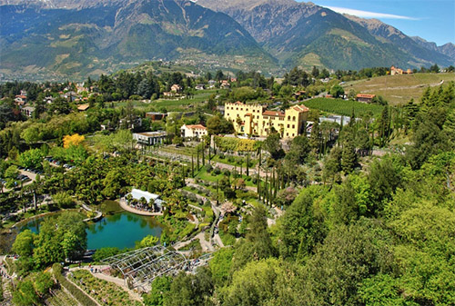 Sdtirol besticht mit atemberaubenden Ausblicken und naturnahem Urlaub. Foto Quelle: pixabay.com / <a href=https://pixabay.com/de/users/duernsteiner-14322802/ target=_blank rel=nofollow>duernsteiner</a>
