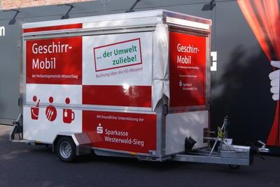 Kreis Altenkirchen: Mit Geschirr-Mobil auf unntigen Einwegmll verzichten