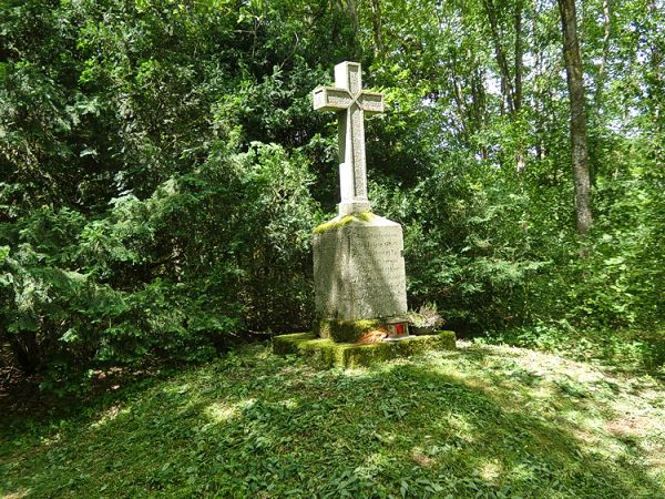 Denkmal des Kaiserlichen Friedhofes.