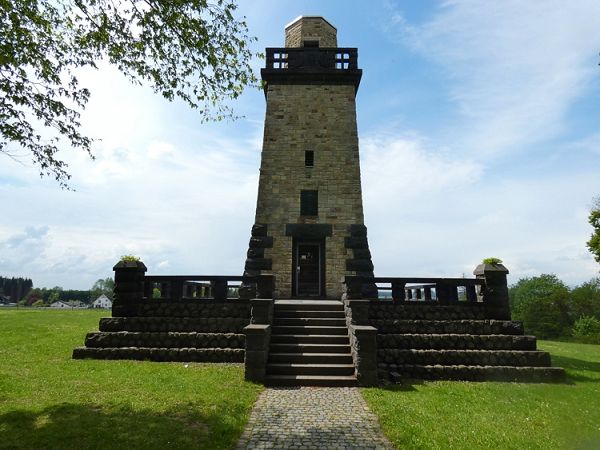 Der Bismarckturm: Wahrzeichen der Stadt Altenkirchen