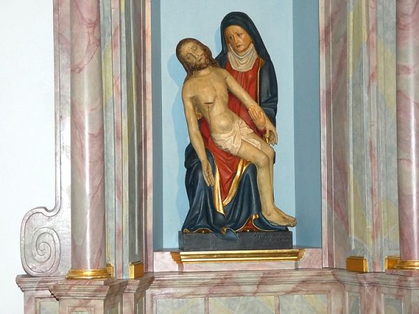 Figur der Schmerzhaften Mutter um 1450 entstanden.