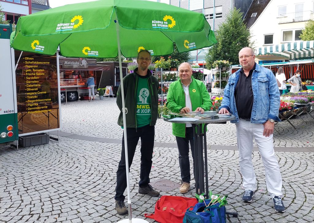 Wahlkampfstand der Grnen in Westerburg. Foto: Gunnar Bach