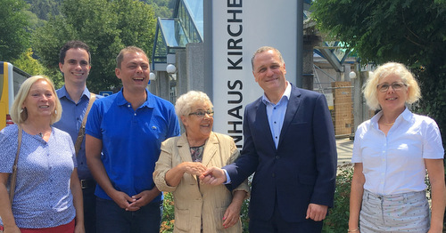 Die Kreis-Grnen auf Visite beim DRK-Krankenhaus Kirchen: (von links) Gaby Tsygie, Kevin Lenz, MdL Daniel Kbler, Anna Neuhof, Joachim Krekel und Katrin Donath. (Foto: Bndnis 90/Die Grnen)