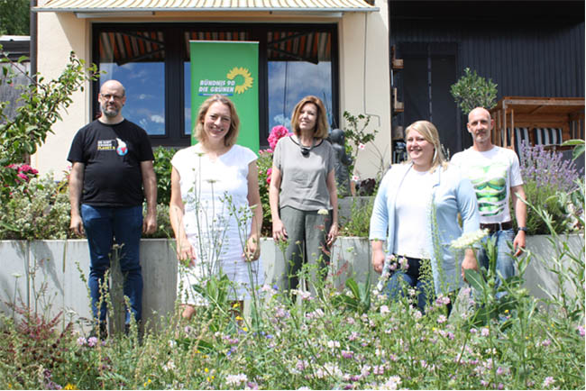 Von links: Bodo Daniels, Ann-Kathrin Schrepfer, Bettina Sagebiel, Melanie Bobka und Hendrik Krahl. Foto: privat