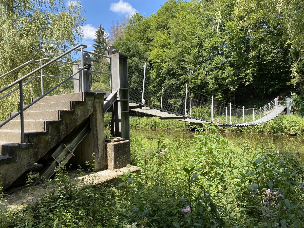 Die zweitgrte Hngebrcke in Rheinland-Pfalz bietet einen imposanten Anblick. Fotos: Bjrn Schumacher