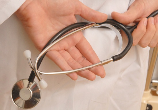 Um dem rztemangel kurzfristig beizukommen in der Region Betzdorf, hatte Landrat Michael Lieber eingeladen. Die Kassenrztliche Vereinigung sagte nun wieder ab. (Symbolfoto: Techniker Krankenkasse)