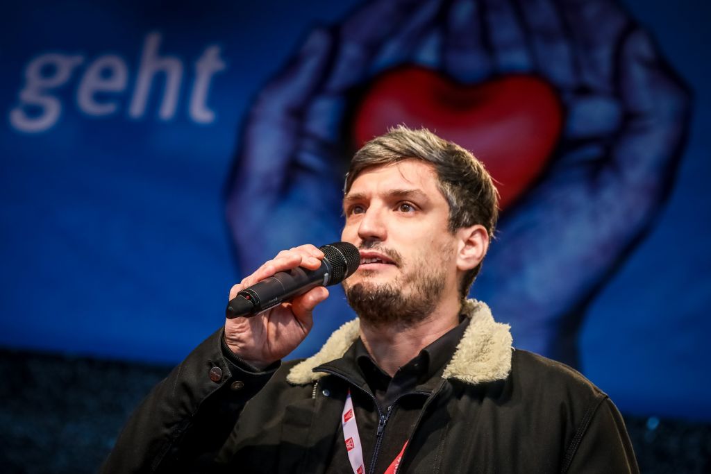 Hebeisen beim Warnstreik in Andernach. Fotos: DGB