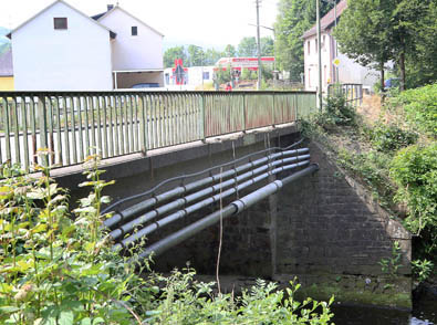 Die Hellerbachbrcke zwischen Alsdorf und Grnebach wird neu gebaut. Foto: anna