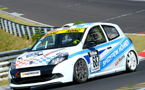 Mit dem Renault Clio legte das H&S Racing Team aus Fluterschen erneut eine respektable Performance hin. (Foto: Martin Berrang) 