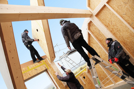 Die Bereiche Bau und Ausbau sind die Sulen einer robusten konjunkturellen Lage im Handwerk und auch knftig stehen die Zeichen auf Wachstum. (Foto: Maria Schmid)