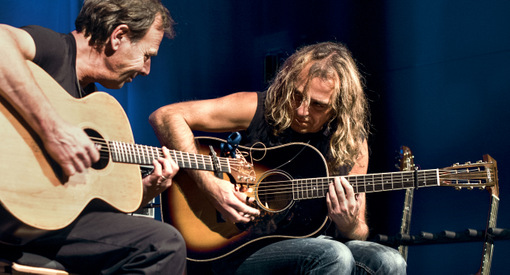 Ralf Illenberger (links) und Peter Autschbach spielen in der Westerburger Schlosskirche. (Foto: Veranstalter) 