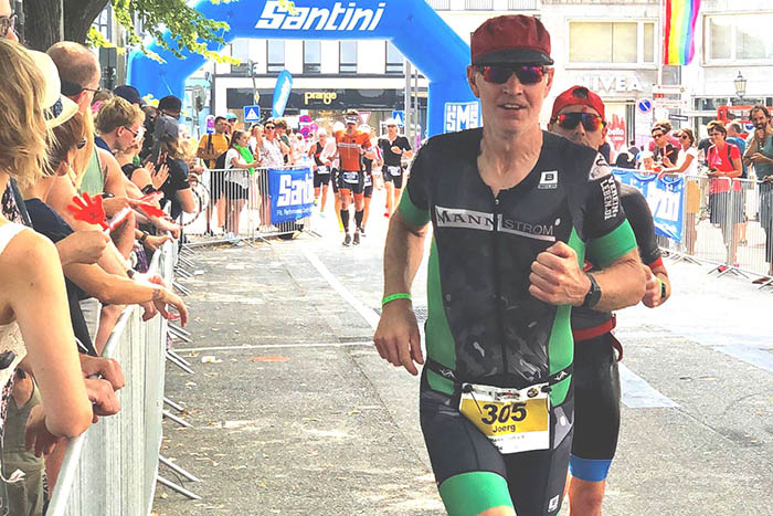 Jrg Schtz finishte bei DM im Langdistanz-Triathlon in Hamburg