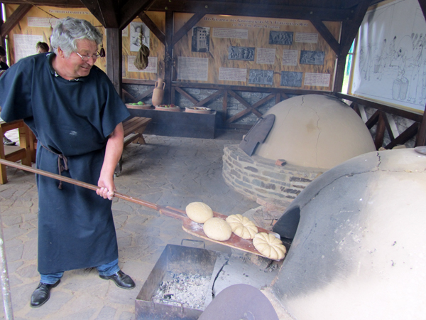 Groer Backhaustag in der Rmerwelt Rheinbrohl