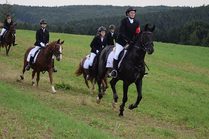 Schleppjagd der Hobbyreiter Anhausen