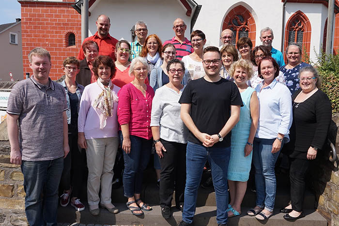 Der Projektchor des Kreis-Chorverbandes probte in der Bruchhausener Pfarrkirche. Foto: Daniel Bockshecker