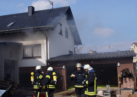 Sonntglicher Kellerbrand in Meudt