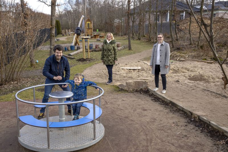 Auf Antrag von Evelyn Hommel hat Stadtbrgermeister Stefan Leukel mit Citymanagerin Timea Zimmer ein Konzept fr eine innovative Jugendvertretung erstellt. Foto: Stadt Hachenburg