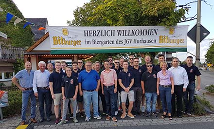 Vorfreude auf die Kirmes in Horhausen bei Junggesellen und Ehrengsten. Archivfoto: Schmidt-Markoski