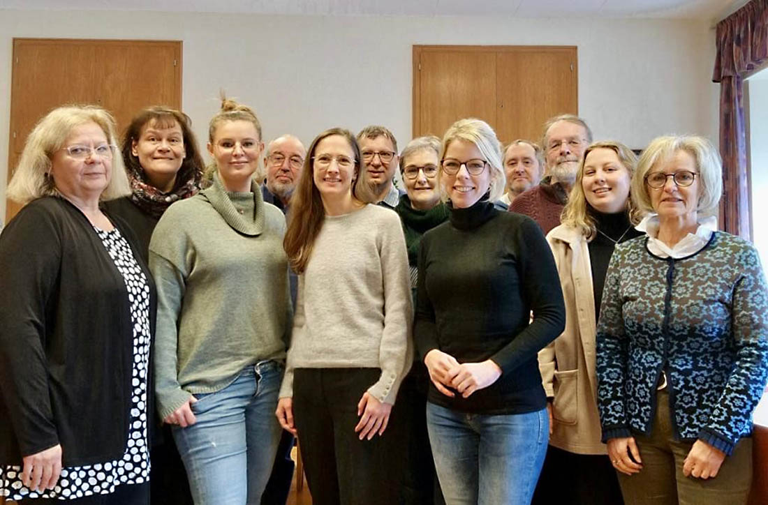 Von links: Ingrid Ely-Herbst, Marita Ely, Olga Btza, Manfred Thran, Maren Dmmler, Franklin Fleischhauer, Stefanie Stavenhagen, Lana Horstmann, Marcus Kauker, Peter Krumm, Johanna Krumm und Gertrud-Maria Thran. Foto: SPD